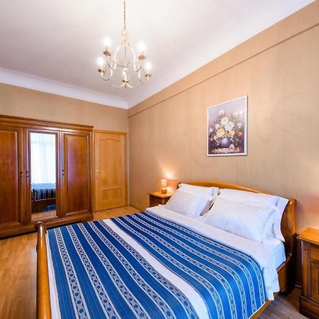 Boutique Apart-Hotel Sherborne Киев Экстерьер фото