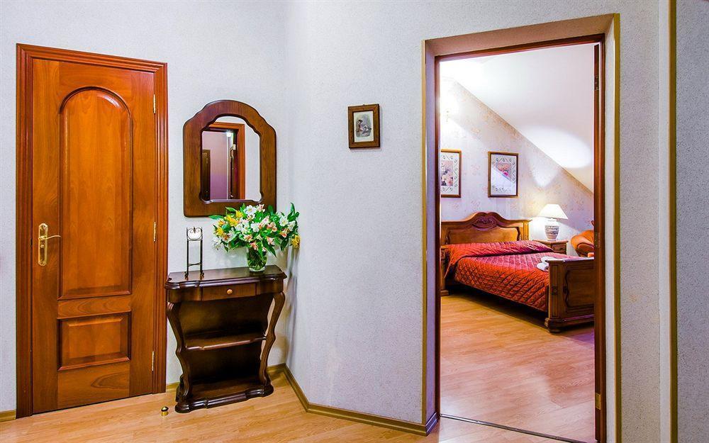 Boutique Apart-Hotel Sherborne Киев Экстерьер фото