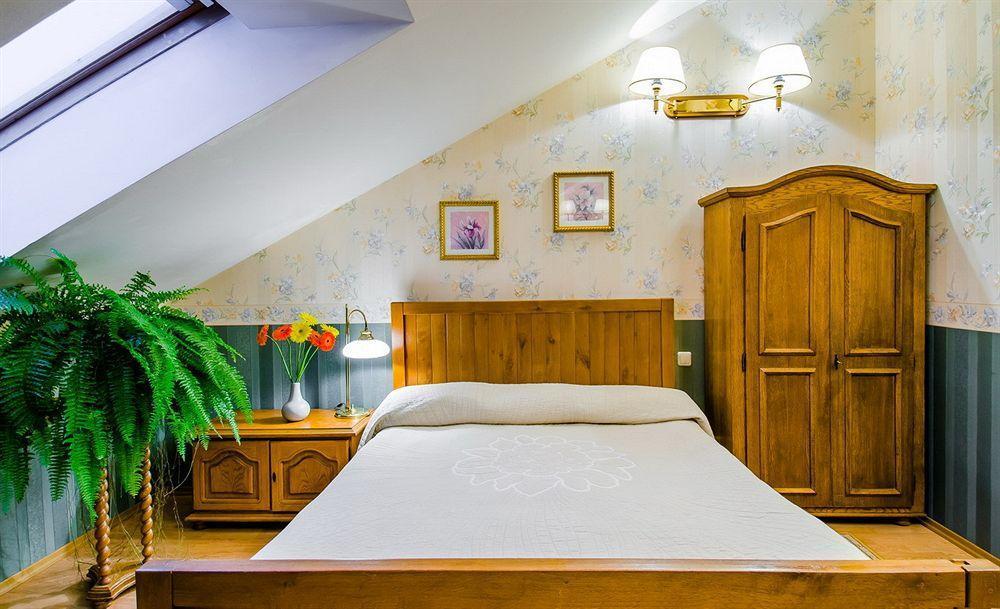 Boutique Apart-Hotel Sherborne Киев Экстерьер фото