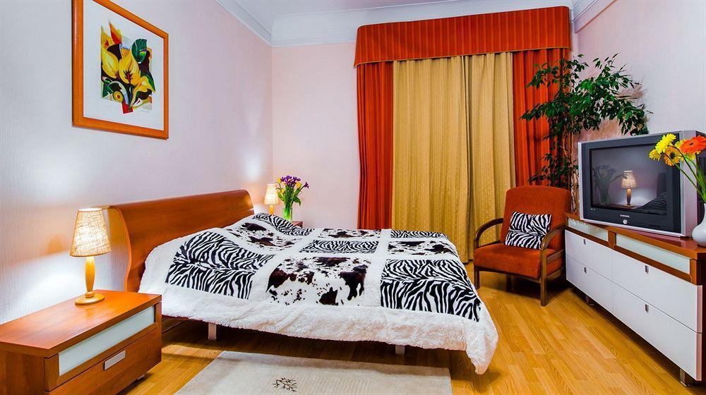 Boutique Apart-Hotel Sherborne Киев Экстерьер фото